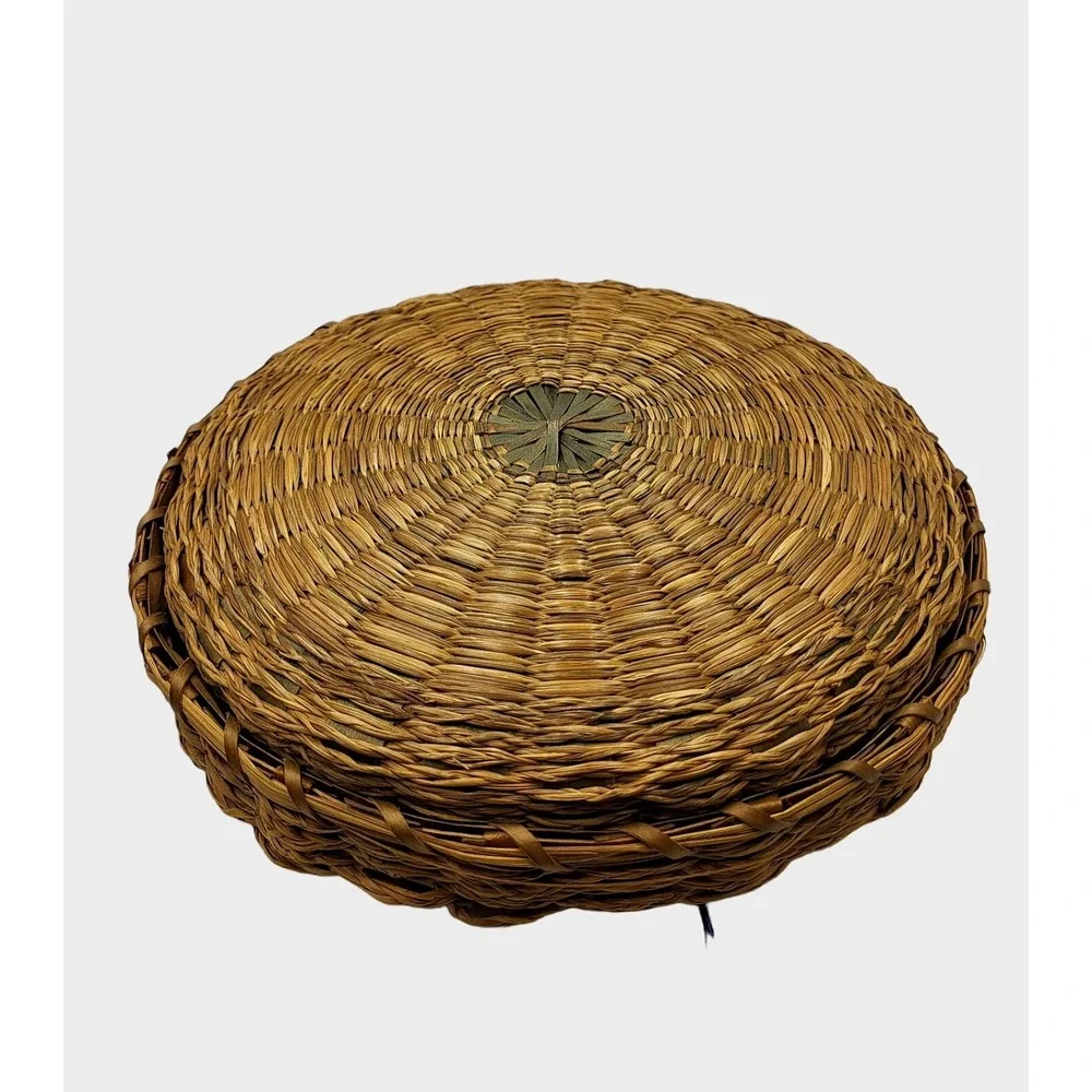 Vintage‎ Covered Lidded Sewing Wicker Rattan Basket Tassels Glass Beads 1